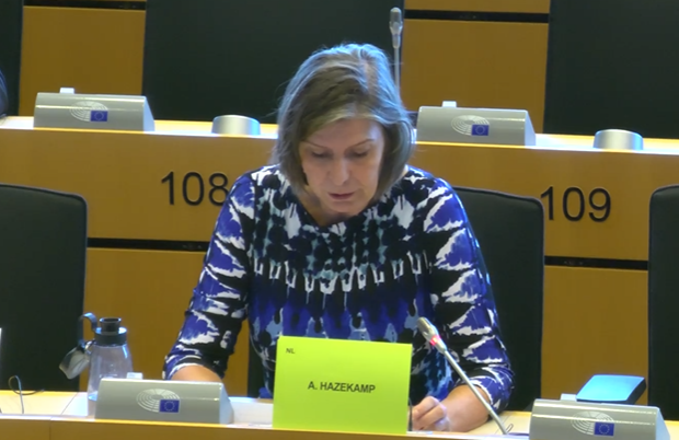 "Not including plant-based alternatives is a missed opportunity by rapporteur <a href="/marctarabella/">Marc Tarabella</a>" - fundamental point by <a href="/anjahazekamp/">Anja Hazekamp</a> 👏

The 🇪🇺 School Scheme MUST include plant-based products, in line with #EUFarm2Fork Strategy🌱