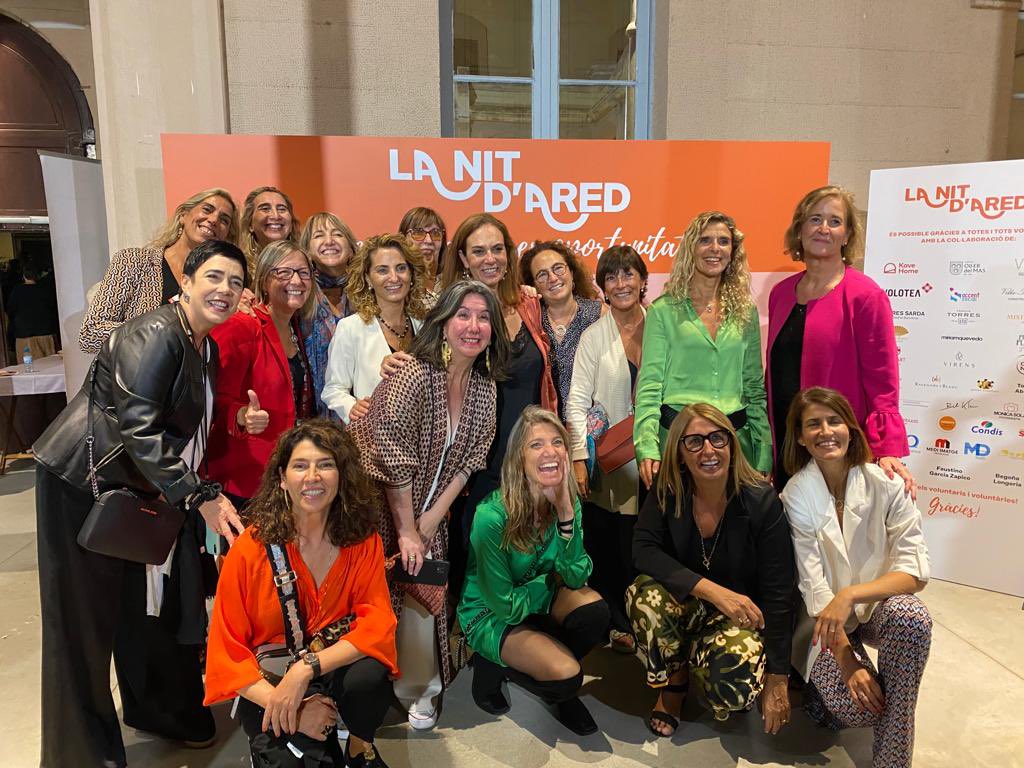 peixco's tweet photo. GRACIES @fundacioared x obrir-nos #LaModel i mostrar-nos q *otra prision es posible*#insercio #dona #LaNitdAred @juditmasco @LechaManuel @Meya2456 @EvaVilaMassanas @lorecorfas @danielafreund @montse_barcelo @MGG_2012 @Cucaxx @jordiurbea @carmehortala @gloriaoliver74   #Patronat💚 https://t.co/Hhj2xWtnFW