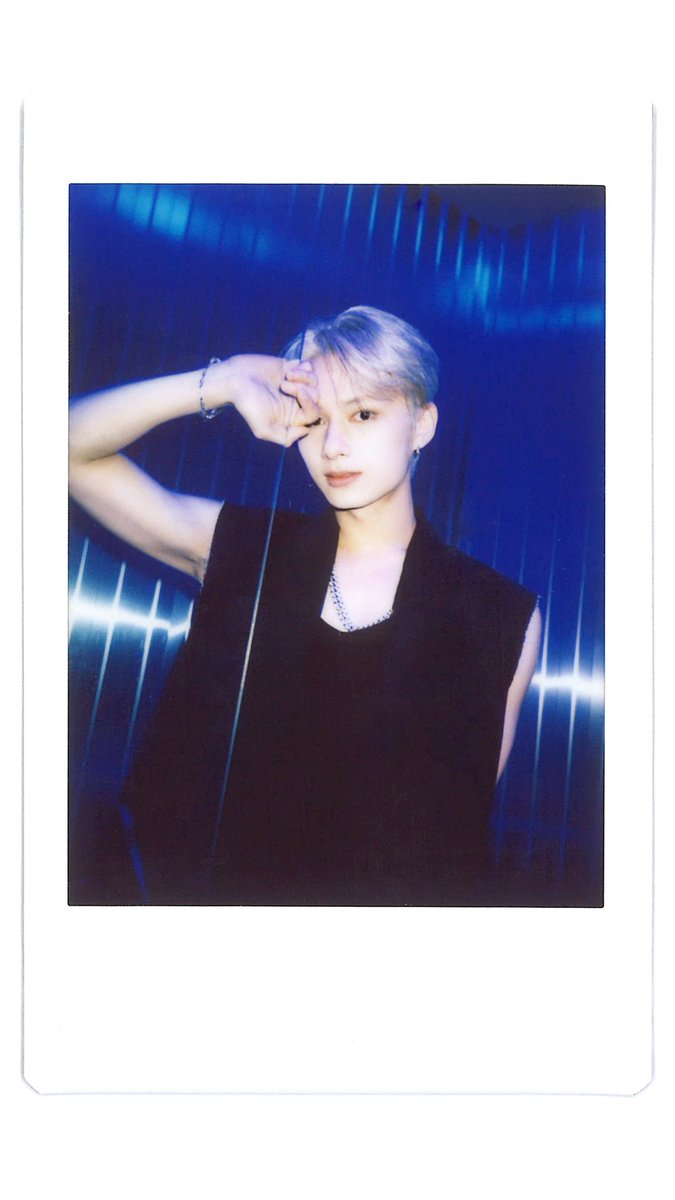 SEVENTEEN アンコン ジョンハン トレカ チェキ ポラロイド　青髪 長髪 SEVENTEEN アンコン ジョンハン トレカ チェキ ポラロイド 青髪