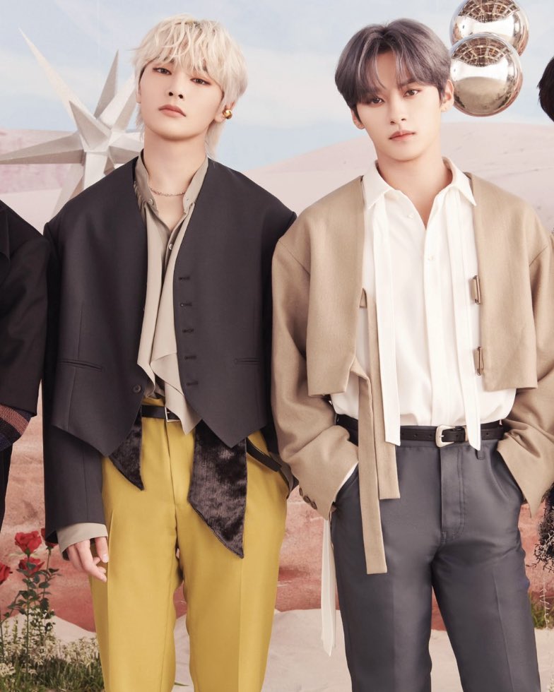 japan season’s greetings teaser image 🌸