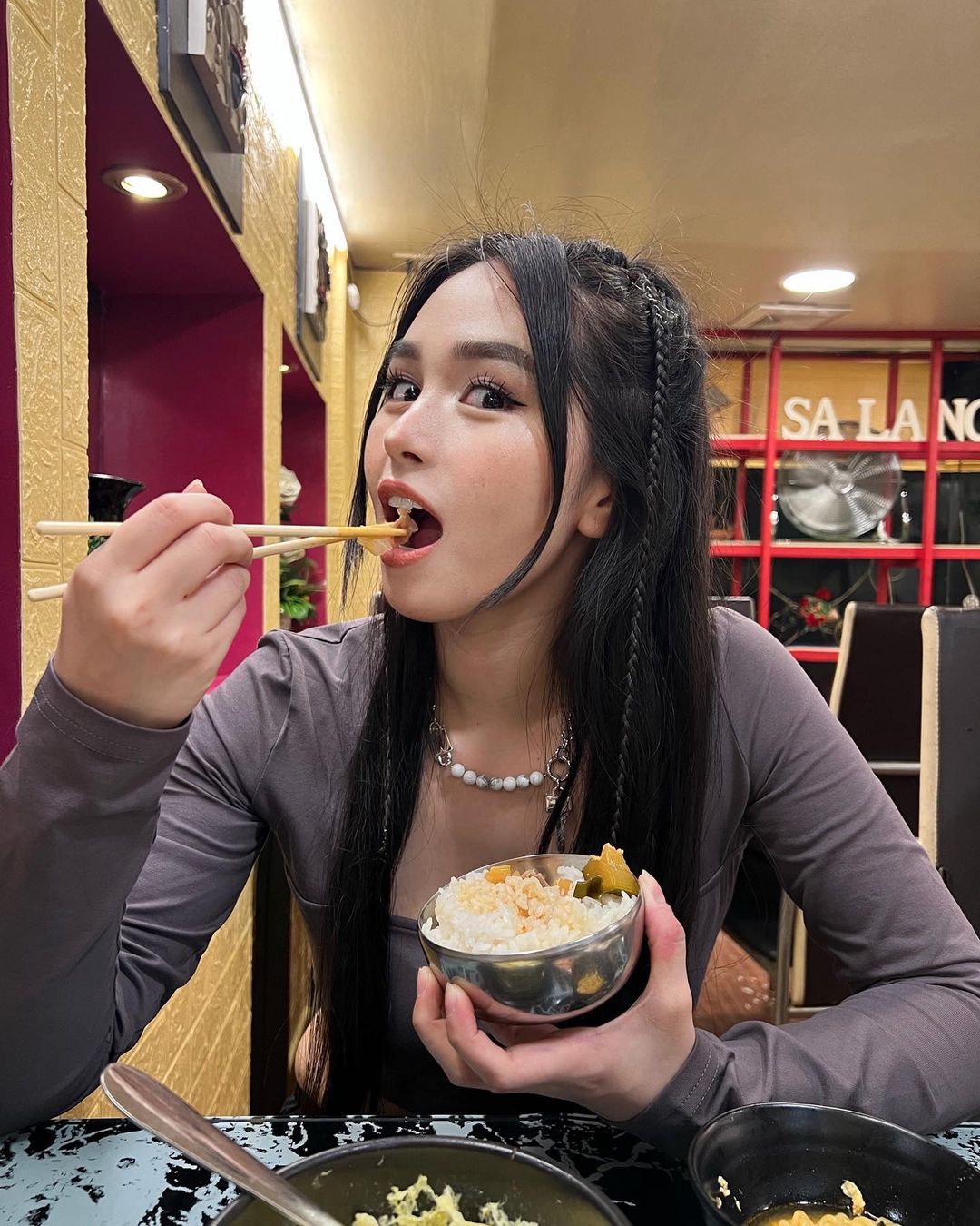 itzayana-harake-on-twitter-foods-make-me-happy-https-t-co