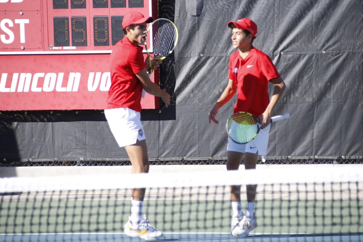 UNMLoboMTennis's tweet photo. More Upsets!!
Senior Rafael Abdul Salam and sophomore Georgio Samaha won a hard fought battle against the 1 seeded duo of O’Hoisin and Sigouin at the USTA M15 in Albuquerque.
First ATP points for the duo!
#GoLobos #LoboTime @ITA_Tennis https://t.co/I4g3Zl7Meh
