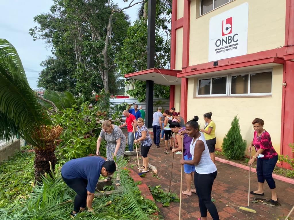 Hoy desde la sede de la Junta Directiva Nacional de la #ONBC se trabaja en la recuperación luego del paso del #HuracanIan.
<a href="/PresidenciaCuba/">Presidencia Cuba 🇨🇺</a> 
<a href="/OscarCubaMinjus/">Oscar Silvera Martínez</a>