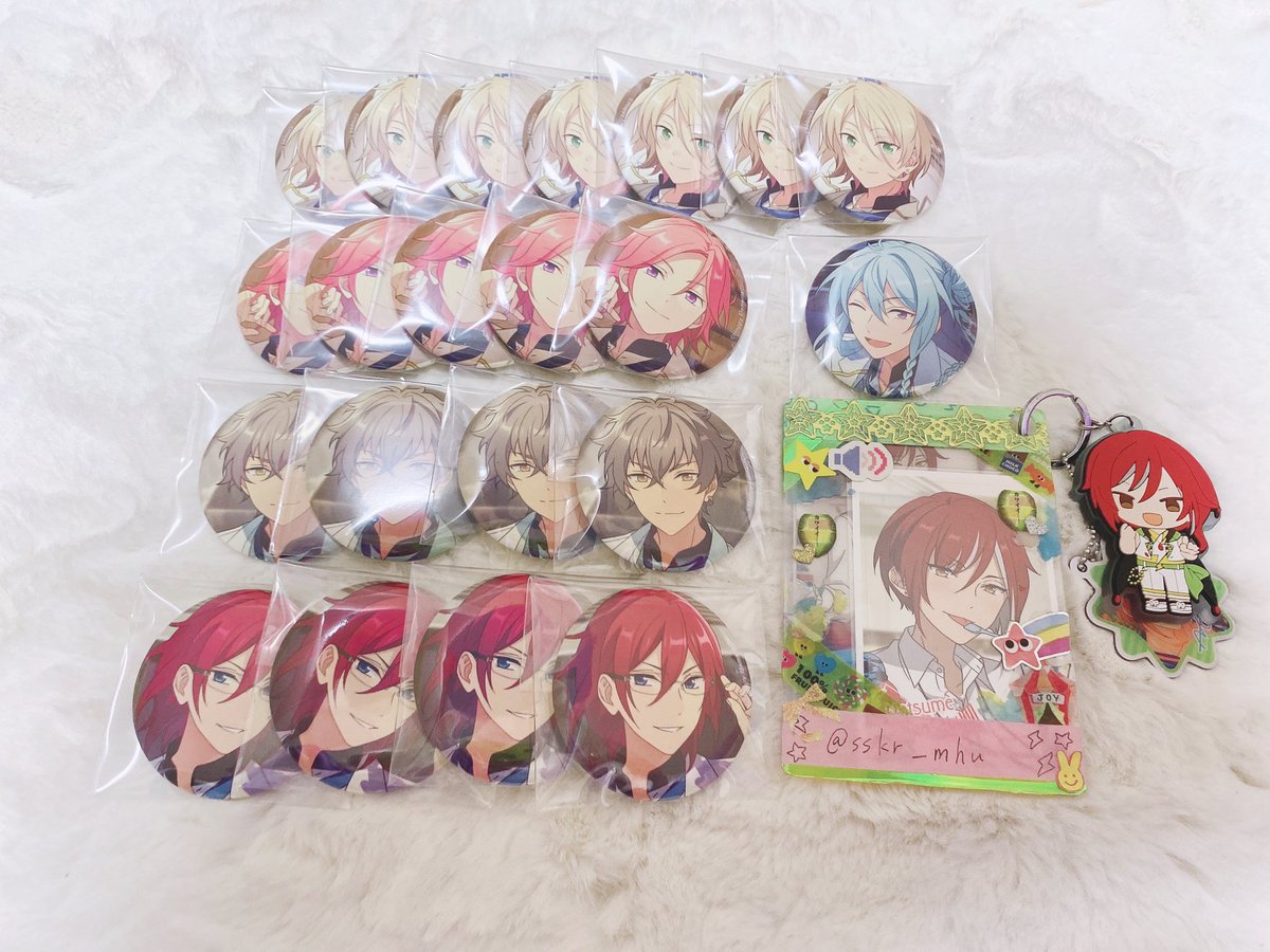 sskr_mhu's tweet photo. 【交換】
あんスタ フィーチャースカウト缶バッジ
2021 spring idol side

譲▶︎★零 ★ジュン アドニス ゆうた  斑 晃牙  茨  藍良 こはく 渉

求▶︎同種夏目

★は星4絵柄と纏めてのみ

1点〜🙆‍♀️
郵送でのお取引になります。

お気軽にお声掛け下さい！ https://t.co/YiNrLgeXH0