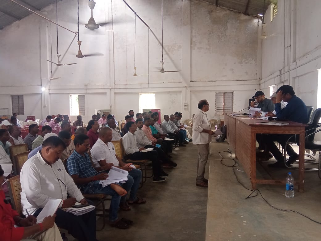 zpsingrauli's tweet photo. दिनांक 28/09/2022 को चितरंगी में ग्रामीण विकास एवं डीएमएफ द्वारा संचालित कार्यों की समीक्षा की गई एवं मुख्यमंत्री जन सेवा अभियान अंतर्गत आयोजित शिविरों के सफल क्रियान्वयन हेतु निर्देशित किया
@minprdd 
@JansamparkMP 
@CollectorSGL 
@saketmalviya36 
@PSingrauli 
@dmfsingrauli https://t.co/rMPDGlXTcM