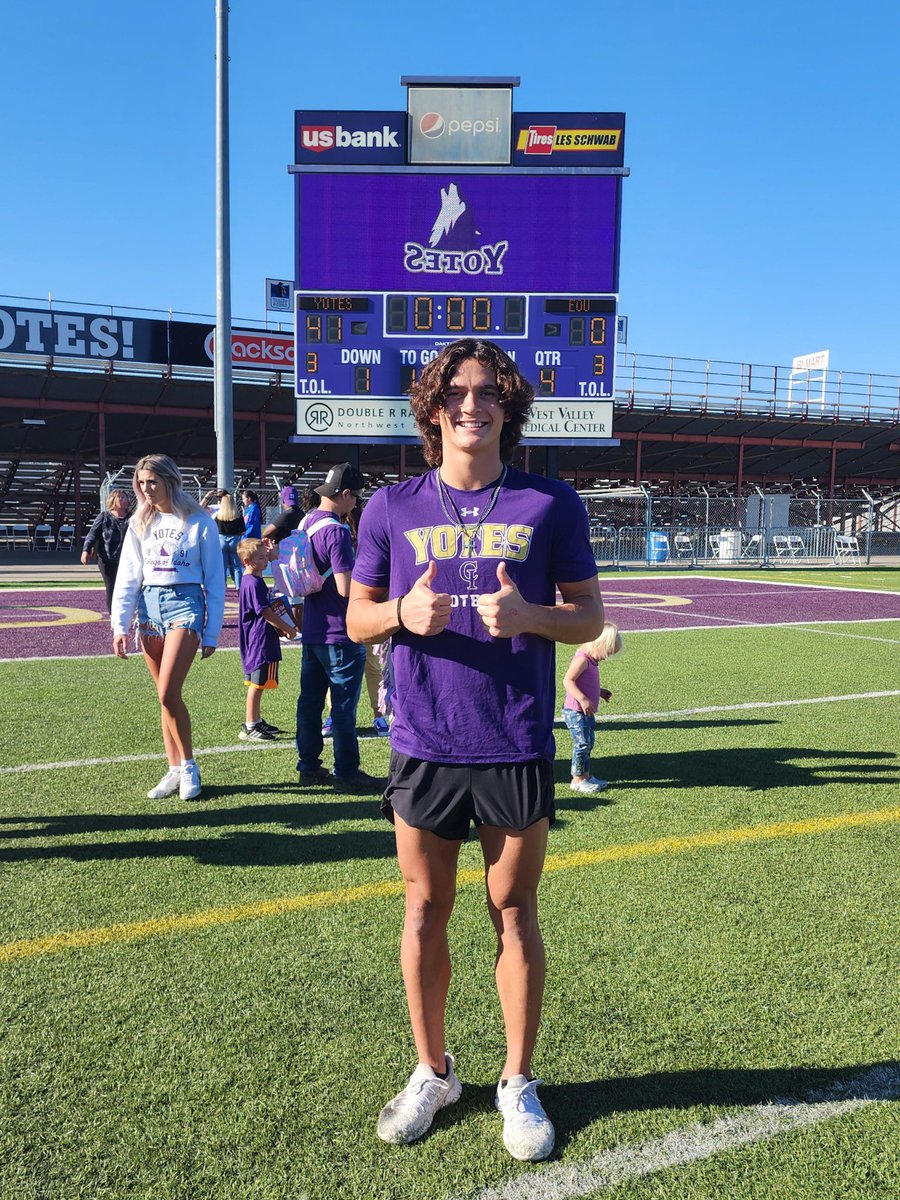 Steven Moon (@stevenmoon34) on Twitter photo Big thanks to College of Idaho, Coach Moroski, <a href="/Coach_Leon_IV/">Leon La Deaux IV</a>, and all the coaching staff for a great visit this weekend! Big thanks to College of Idaho, Coach Moroski, <a href="/Coach_Leon_IV/">Leon La Deaux IV</a>, and all the coaching staff for a great visit this weekend!