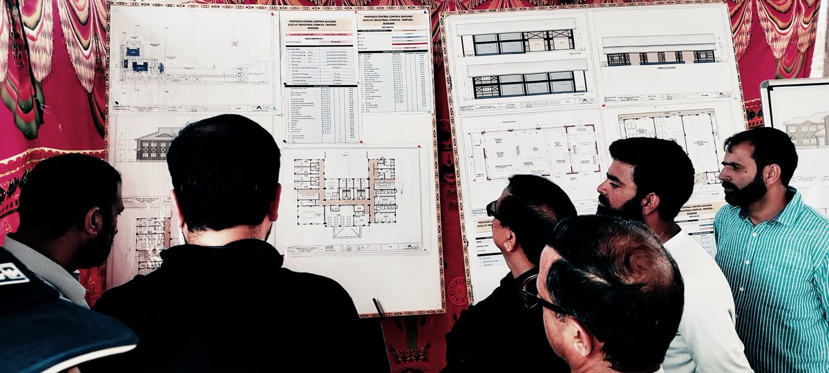 ERA_gov's tweet photo. Visiting team of #Worldbank being briefed about progress achieved by @ERA_gov on ₹34.88 Cr. UT level #EmergencyOperationsCentre & #SCADA Control Room building at #Ompura,#Budgam being constructed under #Strengthening of #DisasterManagement component of #jtfrp https://t.co/1YRSCMYpsw