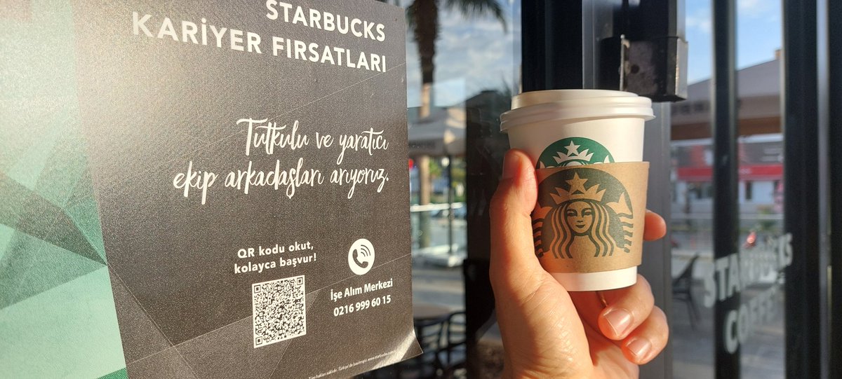 Sabah kahvesinde tanıdık linkler...  

<a href="/StarbucksTR/">Starbucks Türkiye</a> başvuru formlarının QR kodları ile en kritik lokasyonlardaki mağazalarında aday kaynağı yaratabiliyor.

Adil ve hızlı bir operasyonla bize her gün kahvelerimizi hazırlayan en tutkulu ekipleri kuruyor. <a href="/PeopleBoxHR/">PeopleBox</a>