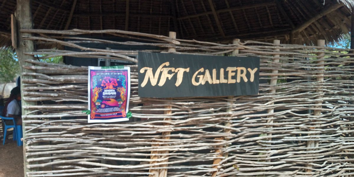 eveshiey's tweet photo. I was delighted to attend ETHSafari  2022 festival and learnt more about #NFT #Web3 #Blockchain

l passed by a Non Fungible Tokens(NFT) Gallery and had a chance to explore their virtual space   #VRExperience
 
Kudos to @SianoiKimari , @kagondu_yvonne and other organizers!! https://t.co/7eOuGFr9iN