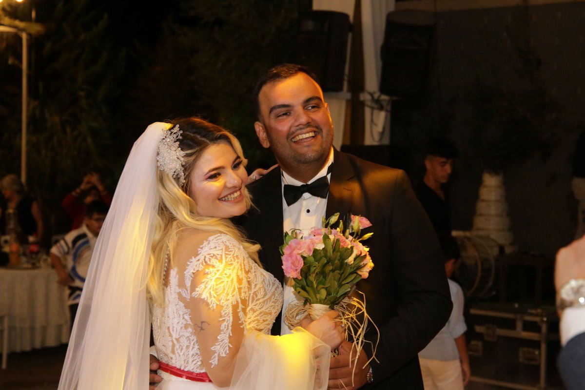 m_selvikoc's tweet photo. Diğer yarım 💛🧡 https://t.co/9AtIB0uJfv