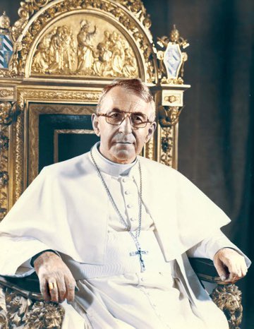 retrospectorshq's tweet photo. It wasn’t long after the death of Pope John Paul I #onthisday in 1978 that the conspiracies started to circulate - and the fact we get 60% of the way into today’s episode before doing the same shows remarkable restraint. For us. 

🎧👉 https://t.co/TnAxZsrbRa https://t.co/SlkwWrTSkU