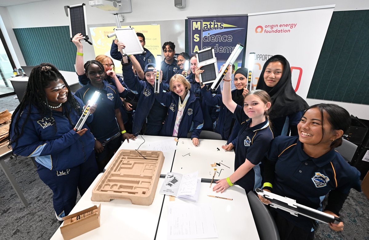 Our <a href="/originenergy/">Origin</a> #volunteers loved working with the brilliant #students at Mabel Park State HS - exploring how a #career in #STEM can help change the lives of those living in energy poverty with @solar_buddy solar lighting and charging solutions🌟 #education #philanthropy