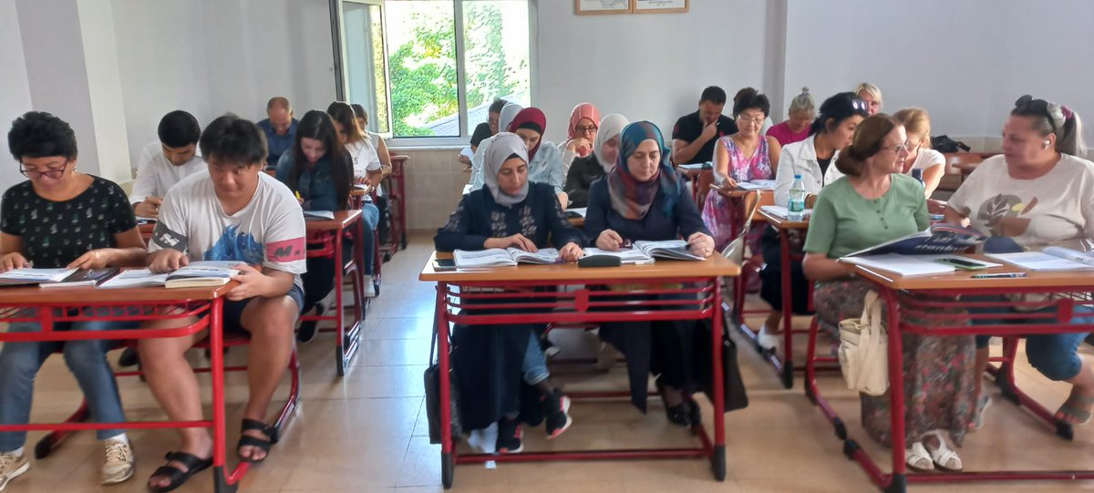 HemMezitli's tweet photo. Kurumumuzda açılan Yabancılar İçin Türkçe Seviye kursumuz yoğun ilgiyle başladı.

#mersindeöğrenmehayatboyudur

@sdulger43 @Nry_OzgeSagbas @AdemKoca46
@MikailEREN33 @nehiremel31 @MezitliMEM @CAHTZDEMR2 @MeltemK67527766 https://t.co/0n4SdfXrOx