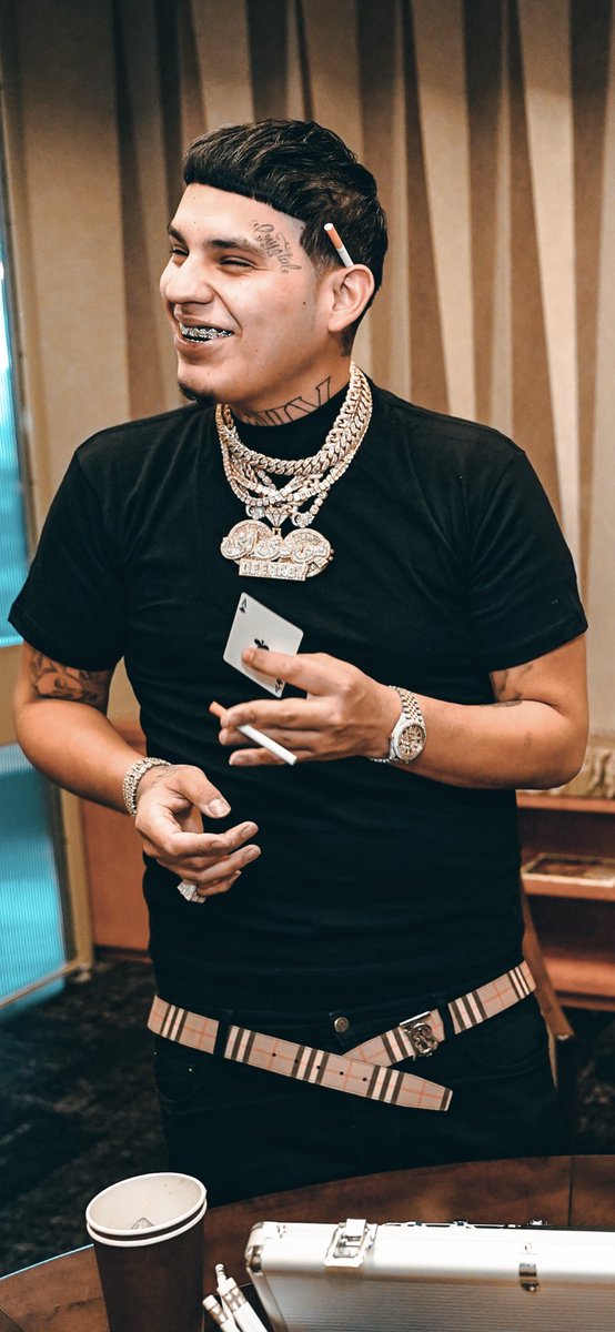 OfficialDeeBaby's tweet photo. https://t.co/CUyYb3zpf1