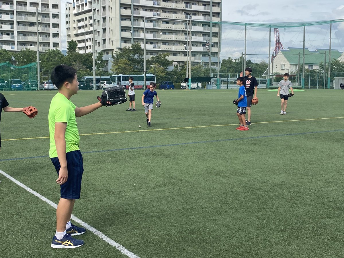 a_cardon's tweet photo. First Extended Learning electives in the books! Over 40+ high school student leaders passing on their knowledge and personal interests to our MS kids who got to choose their program for the afternoon. #cainspires 🇯🇵 https://t.co/YDTeYUJ8IO