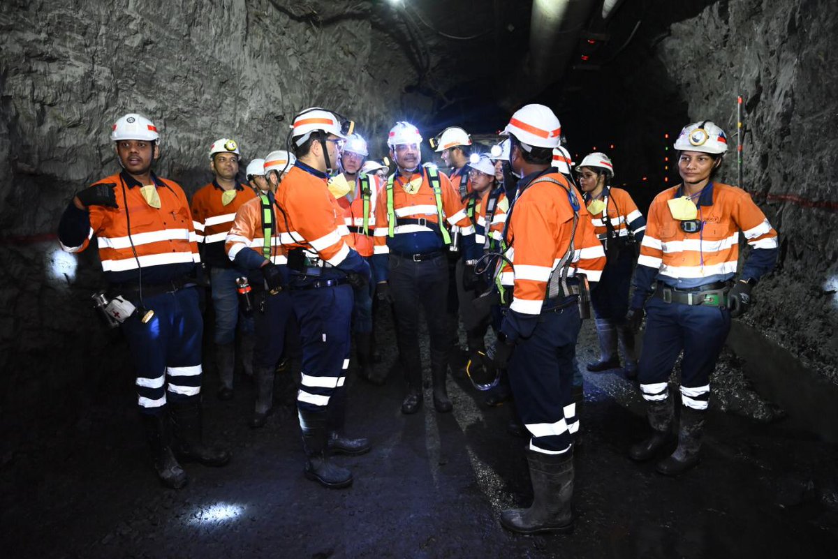 CEO_HZL's tweet photo. Great to see how my people are taking the lead &amp; showing what #HZLMiningFuture means to them and aligning our long-term vision of #Sustainable growth with our business partners. https://t.co/IoxNYLzga5