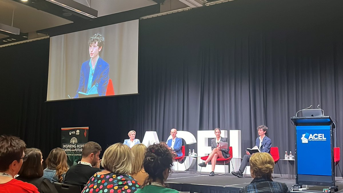 Tracey Ezard tweet media