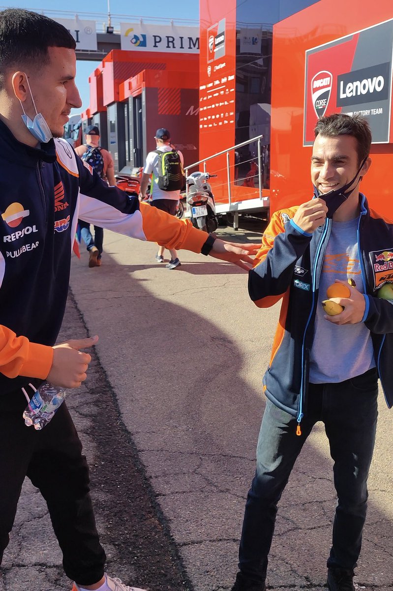 Muchas felicidades campeón!! 🎉🎉👏🏽❤️ Eres el mejor!! <a href="/26_DaniPedrosa/">Dani Pedrosa</a> 
Happy 37th birthday Dani!! You are the best!!❤️ <a href="/26_DaniPedrosa/">Dani Pedrosa</a> 
Espero verte pronto de nuevo✊🏽