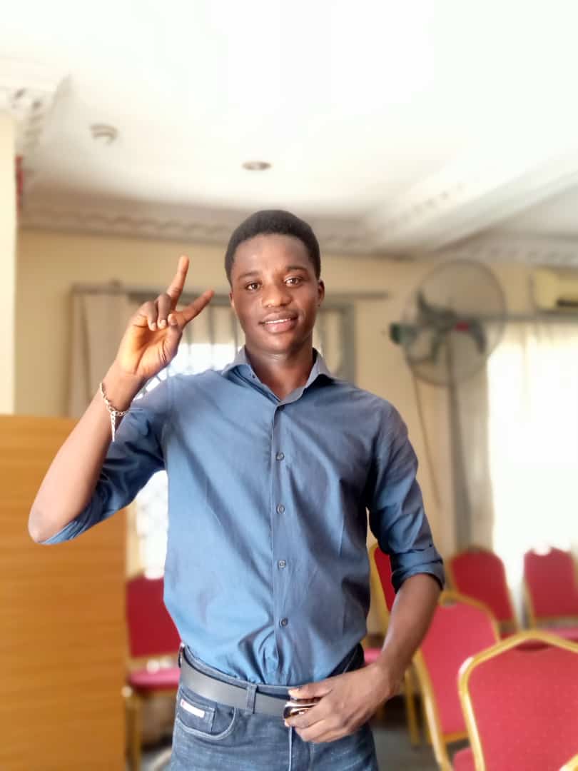 _Oyima's tweet photo. HAPPY BIRTHDAY TO ME AND MY SIS❤❤🥰 @Just_Abuja @Sabinus1_ @swizzy_baby @mamiyohh @OnlembehKingB @Bossgoody97 @Hydar_snr https://t.co/f3MvP2u70W