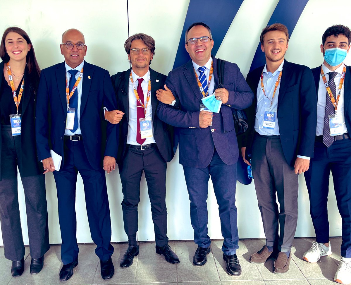 Gio_Marchegiani's tweet photo. 🥇@EAHPBA gold course in HPB Surgery debate 

Main duct dilation 🤜🤛 main duct IPMN : not always the same entity! 

🕵🏻‍♂️ If no other features, remember misdiagnosis (chronic pancreatitis)

📏 Duct size not always predictor in surveilled cases

Read more 👉https://t.co/yeByB2n5Vo https://t.co/7oAl3jgR5T