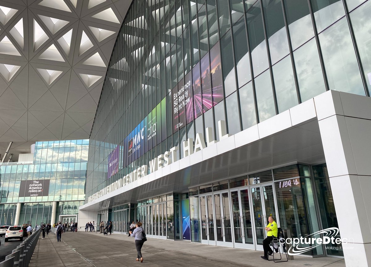 ecaptureDtech's tweet photo. ¡Ya estamos instalados en el Mobile World Congress Las Vegas! De nuevo, participamos en otra edición, a la que asistimos para mostrar todas las novedades de nuestras plataformas, @eyesCloud3d y @eyesNroad 🚀
📅 28-30 septiembre
📍 Las Vegas Convention Center
#MWCLA #mwclasvegas https://t.co/oxnUD3wdIM