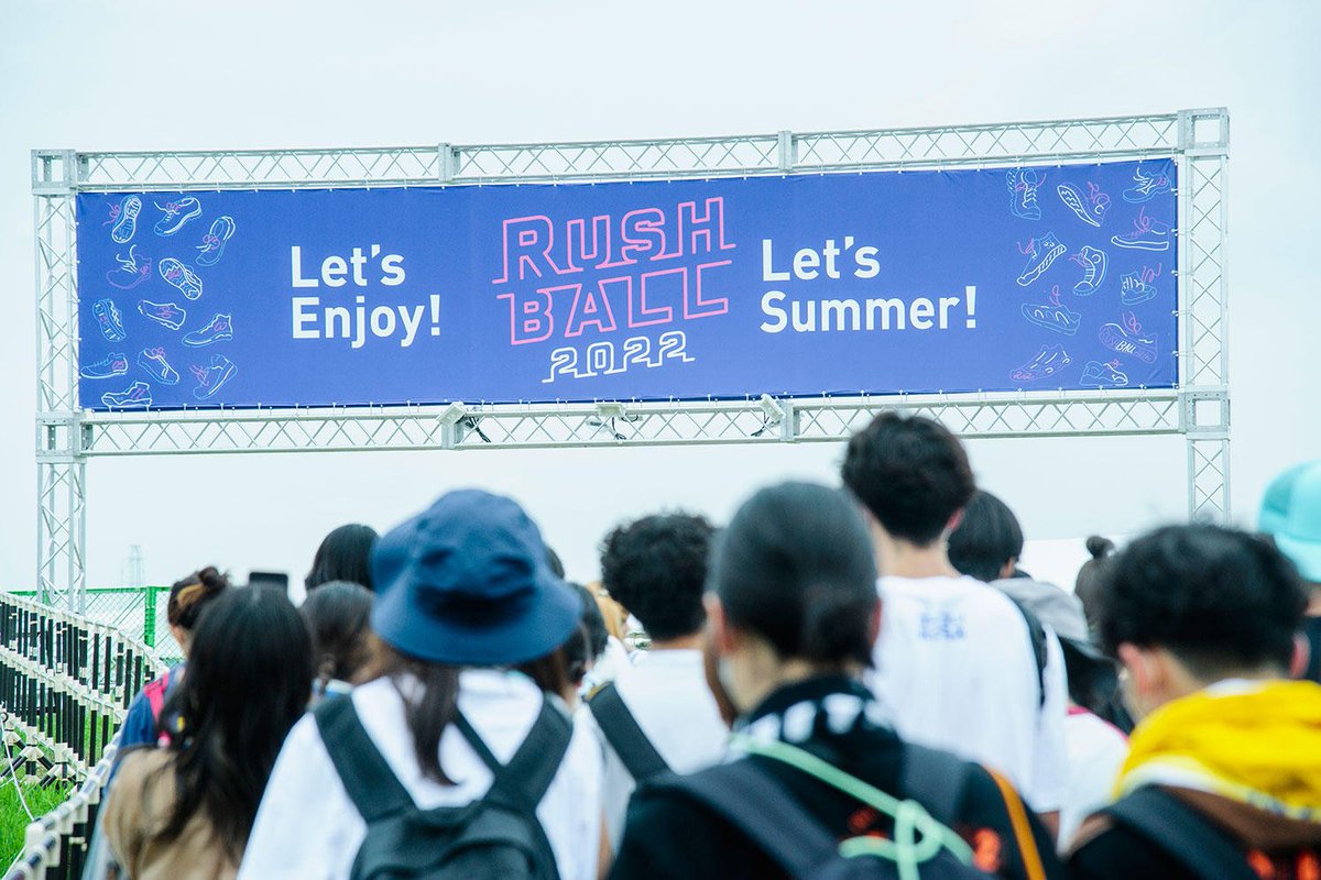 sensajp's tweet photo. 【#TOPICKS】
大型野外音楽イベントへ行こう!〜「RUSH BALL 2022」編〜
🔗https://t.co/DSzfI9QqUe
#RUSHBALL2022 #SENSA #音楽イベント #ライブ
@RUSH_BALL @GREENS_staff https://t.co/CDyS7Aw3G1