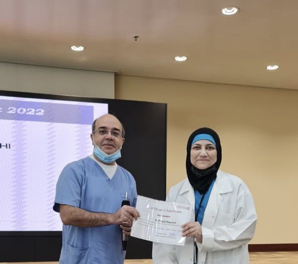 ObgyneP's tweet photo. Dr. @shaziatariqkhan and Dr. @hessah_alrajih receiving certificates✨ https://t.co/QWqISmqjIA