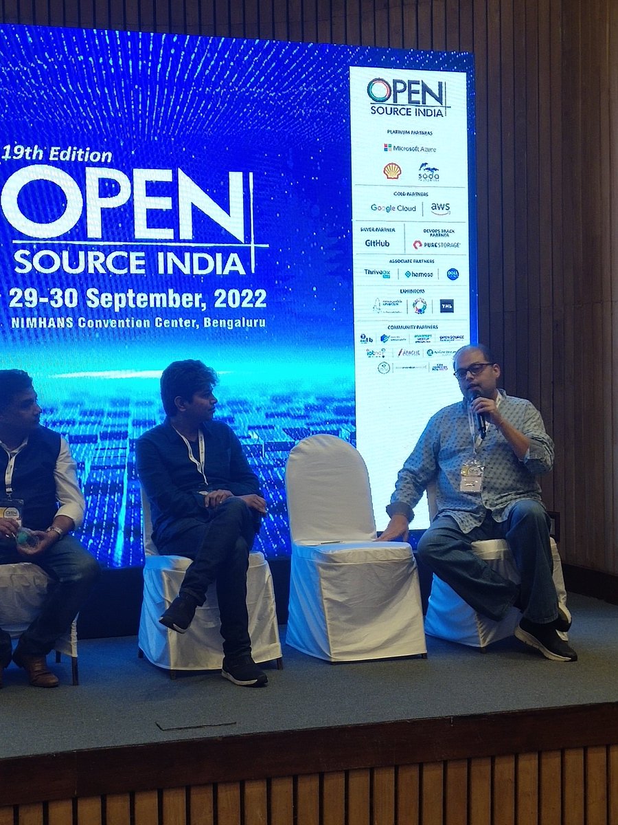 pathaksaurav's tweet image. Build the community, that&apos;s the winning factor - Vinay Yadav at #OSI2022 #Webkul #Qlo #Bagisto