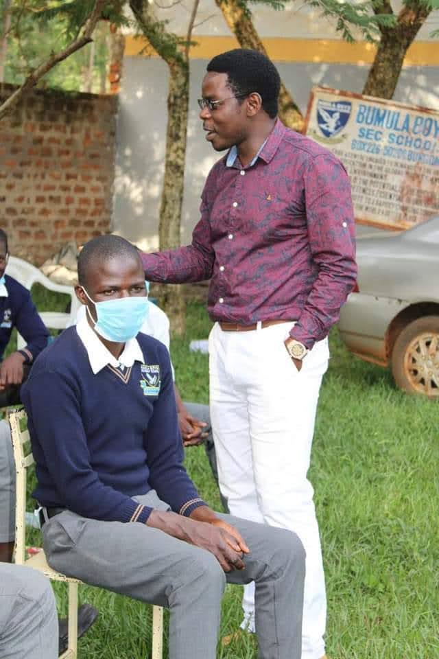 jkubende's tweet photo. Engaging key stakeholders in Education, the mood is do away with CBC. It was not well thought-out and rolled out in such a hurry. @AngawaEA @CMalalah @KBonimtetezi @kipmurkomen https://t.co/90Spknhn3g