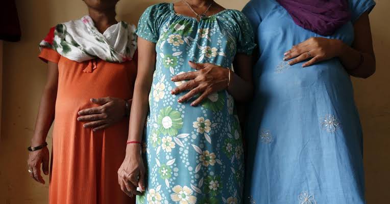 arti_ghargi's tweet photo. Important ruling from #SupremeCourtOfIndia 
- Both Married and Unmarried women have the right to Abortion under #MTPAct. 
- For the purpose of the law, rape would also include #MaritalRape.
 A very progressive ruling for Women's Rights and Bodily autonomy! https://t.co/U4vEFMmuMn