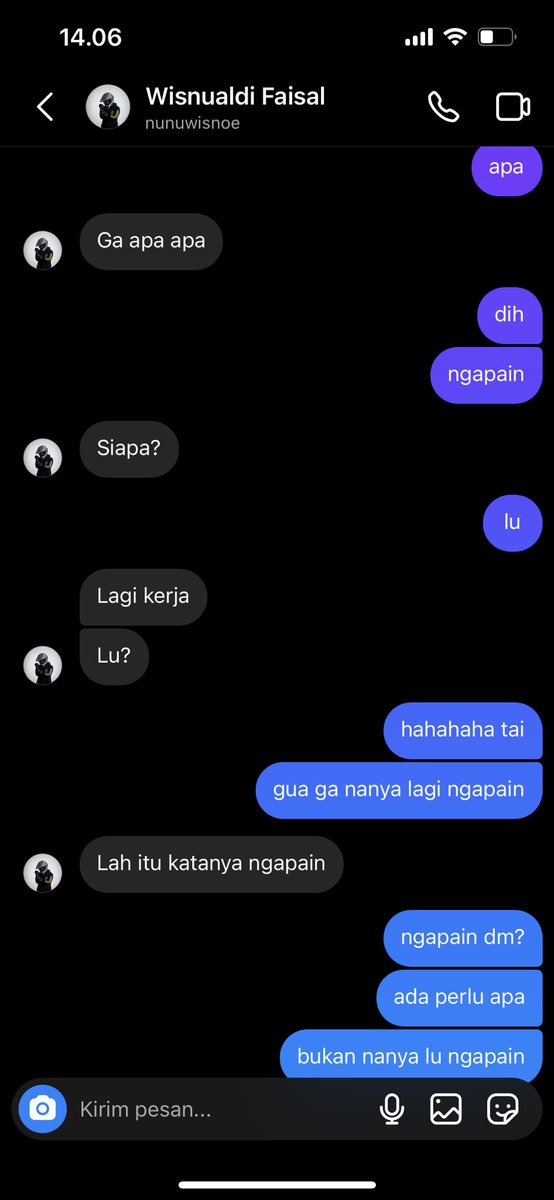 maap bgt gua yg gobloq apa gmana ini,lagi kesel malah ketawa anjg emng :)