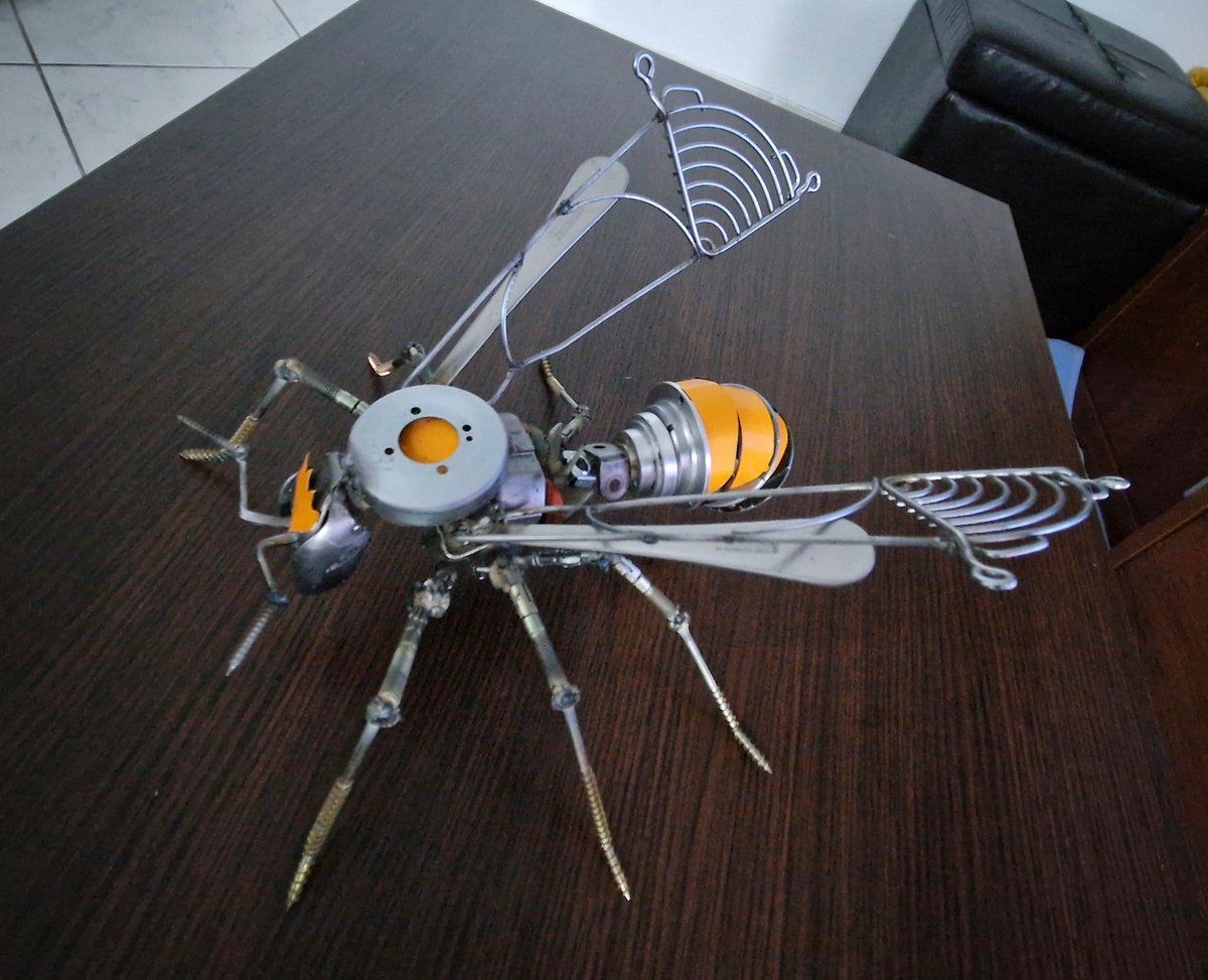 nemogeekart's tweet image. #wasp #bee #savethebees #welding #steampunk