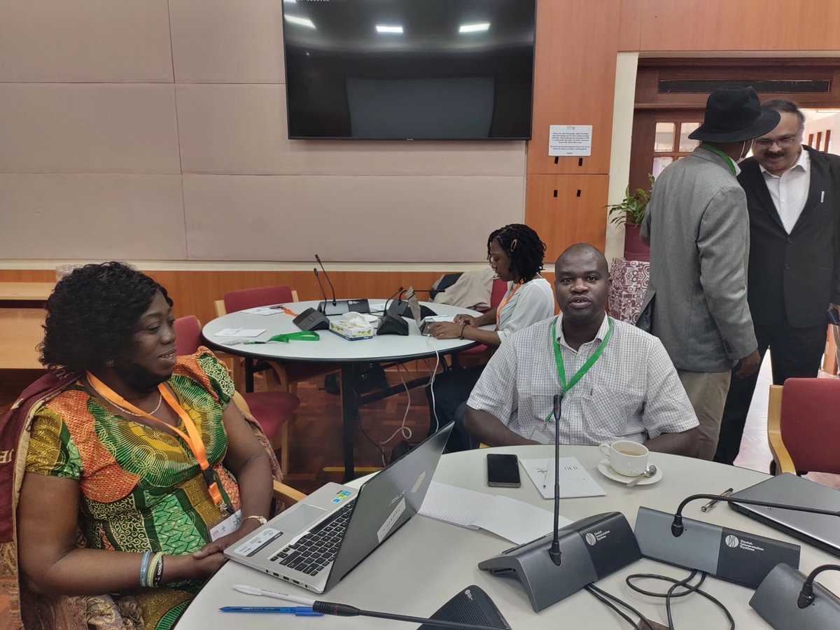 NiteroiSo's tweet photo. #thefutureofbreeding #breedingforimpact #improvedvarieties #bigdata #research. Modern Breeding also means gender mainstreaming and inclusion. The MBP has strived to have a diverse team in terms of gender, discipline and skills. @GlorianaNdibal1 @IITA_CGIAR & @Bayer4Crops https://t.co/VVdLKBQgbK
