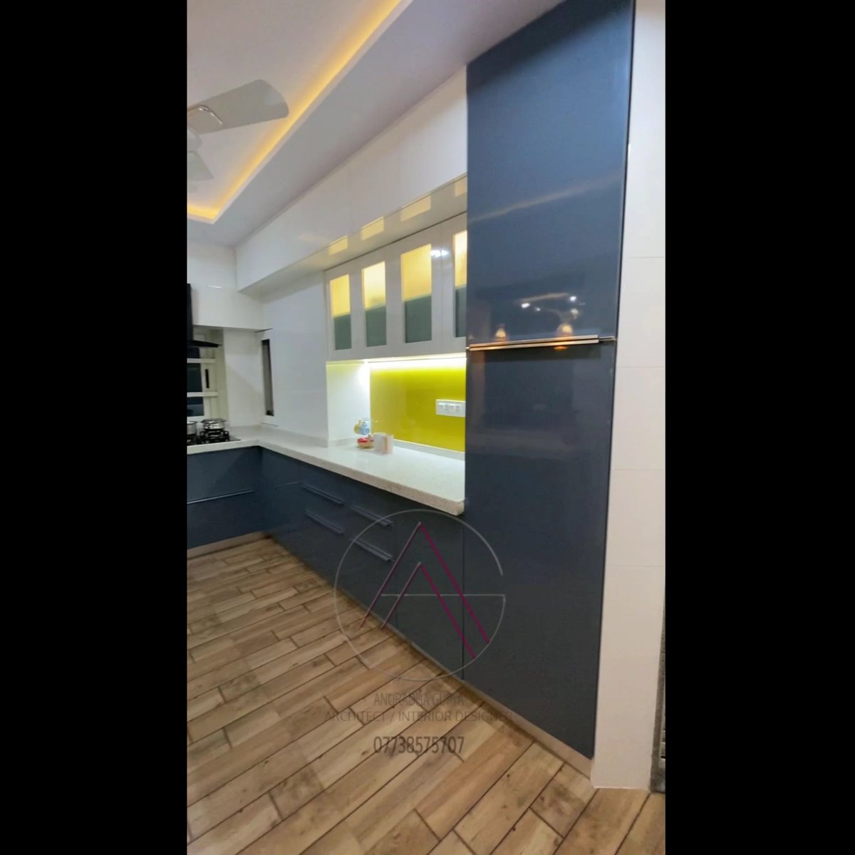 MatchMyDesign's tweet photo. #ushapekitchen #breakfasttable
Project type - Residential 3BHK flat
Carpet area - 1400 sq.ft.
Site - Whispering Exclusive, lokhandwala, kandivali east, mumbai
#architecturedesign #intreriordesign #interiordecor #interiordesign #interiordesigner #architect #architecturedaily https://t.co/7LDI7uR0vq