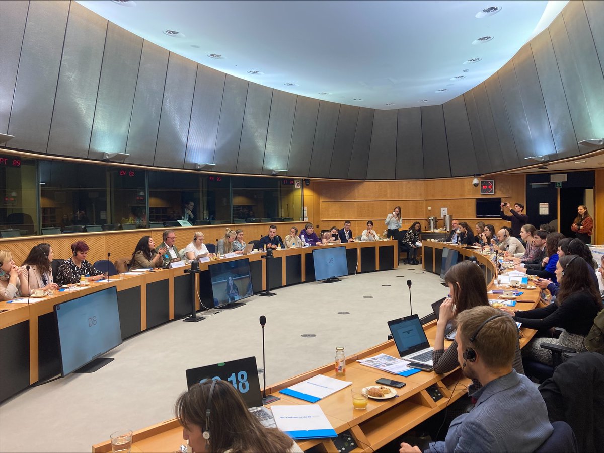 😀Today, ENSIE is attending @Eurodiaconia round table on « Tackling youth unemployment in Europe- placing young people at the centre » at the @Europarl_EN.  

It is crucial to ensure that the #YouthGuarantee stays a priority for #MemberStates to face the current crisis!