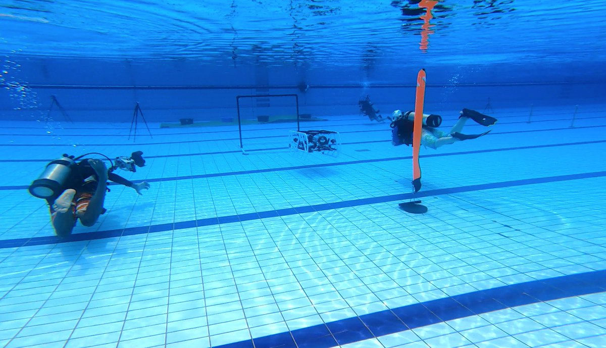 Subnero's tweet photo. #SAUVC2022 was a blast! It was exciting to see 25 teams overcome odds &amp; complete underwater tasks with their #AUV. @manuignatius led a workshop on building underwater networks using #Unetstack. Subnero is glad to be supporting @SauvcSg as co-organisers, judges, divers, &amp; more. https://t.co/Zfvaz9LNRr