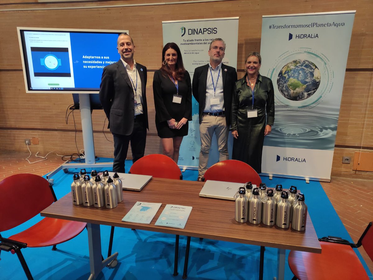 📸 Hoy, en #Huelva, estamos presentes en el III Encuentro Regional de Municipios Inteligentes #ERMI2022 junto a nuestros compañeros de <a href="/AguasDeHuelva/">Aguas de Huelva</a>
💻💧 En nuestro stand puedes conocer todas las ventajas de la #TransformaciónDigital en el ciclo del agua a través de <a href="/dinapsis/">Dinapsis</a>