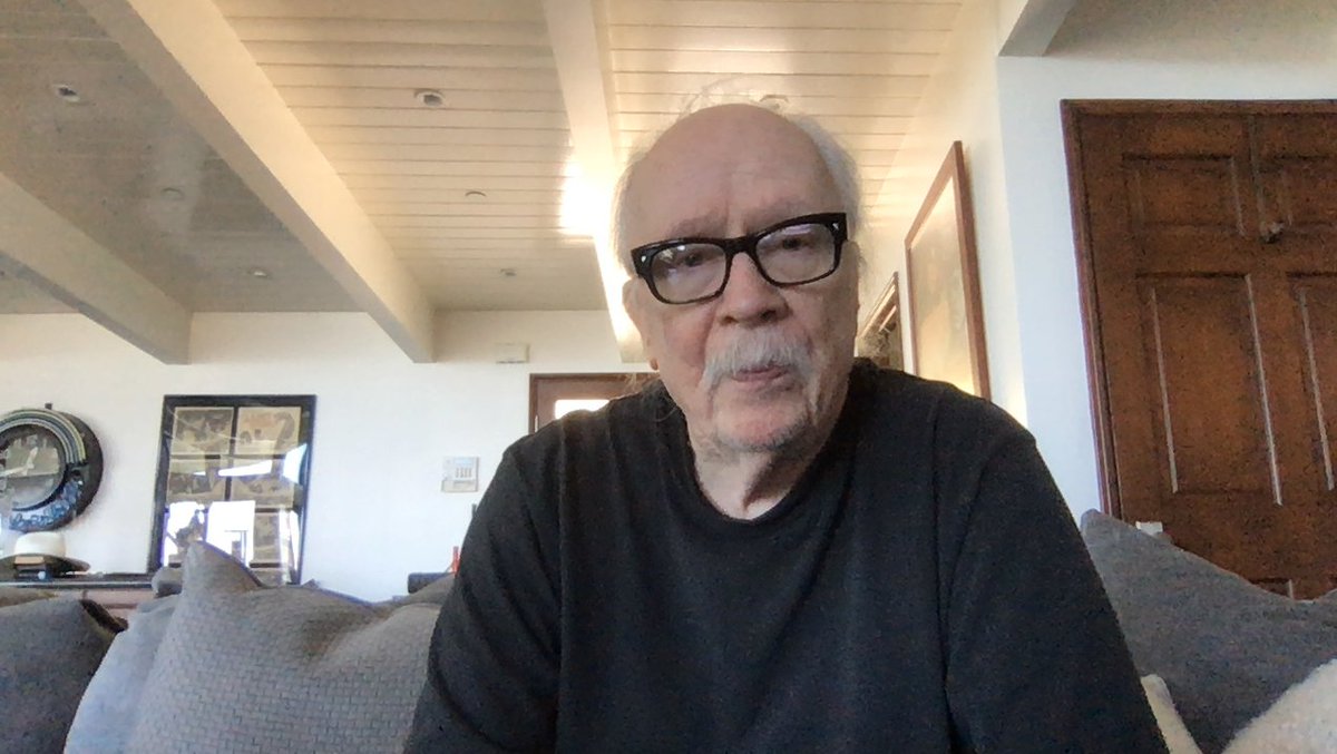 LasnibatNicolas's tweet photo. John Carpenter a envoyé un message aux diplômés de la Fémis de la promotion sortante qui porte son nom. C'était hier à La Cinémathèque Française et c'était un moment magique qui restera dans nos mémoires. https://t.co/8Y7ij0ngi8