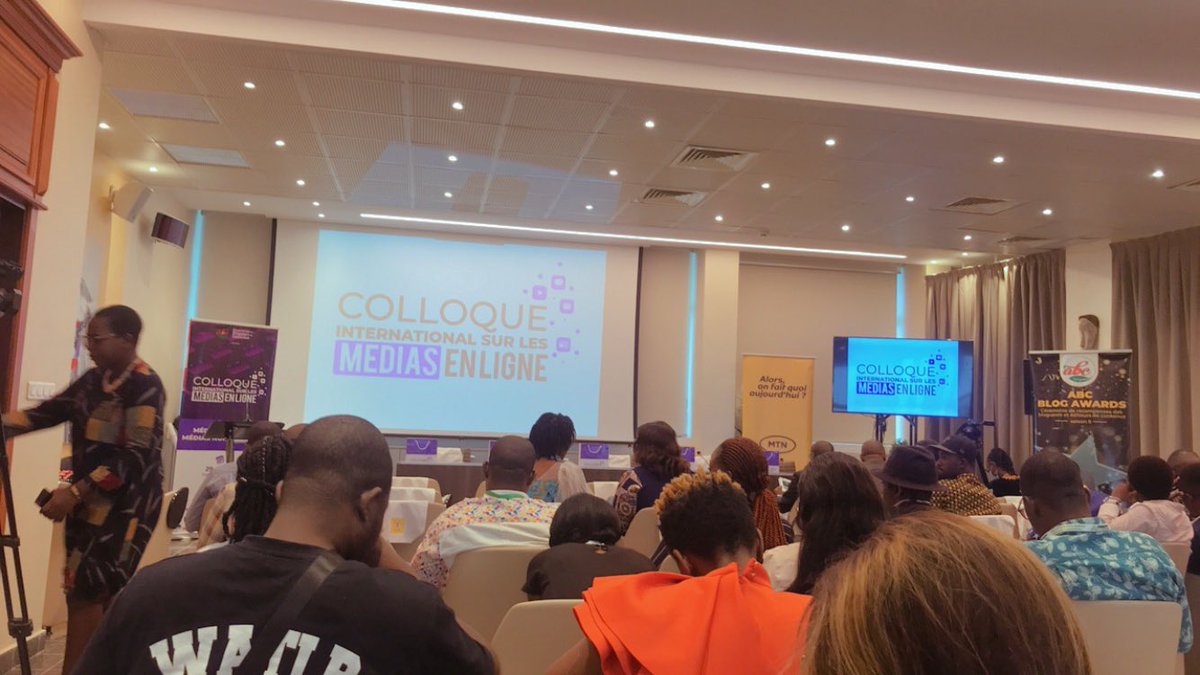 alida_eboo's tweet photo. C'est le grand jour pour ce colloque international sur les médias en ligne : #ColloqueMedias2022 https://t.co/1RhPou0a43