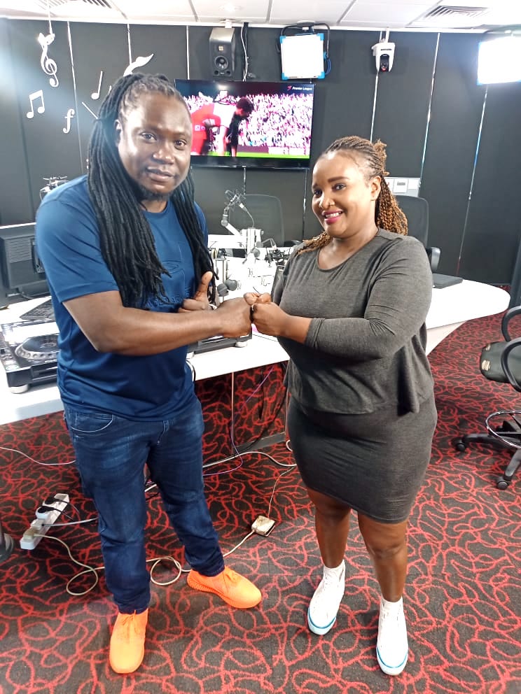 Vybez Radio (@vybezradioke) on Twitter photo Wozza wozza wasee
Karibu #VybeAyard na <a href="/Browngalnessa/">browngal a gal nessa</a> alongside <a href="/Deejay_tsunami/">Deejay tsunami</a>
Unaskiza show ukiwa routes gani? Wozza wozza wasee
Karibu #VybeAyard na <a href="/Browngalnessa/">browngal a gal nessa</a> alongside <a href="/Deejay_tsunami/">Deejay tsunami</a>
Unaskiza show ukiwa routes gani?