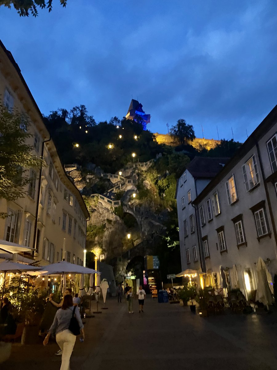 German@Reading tweet media