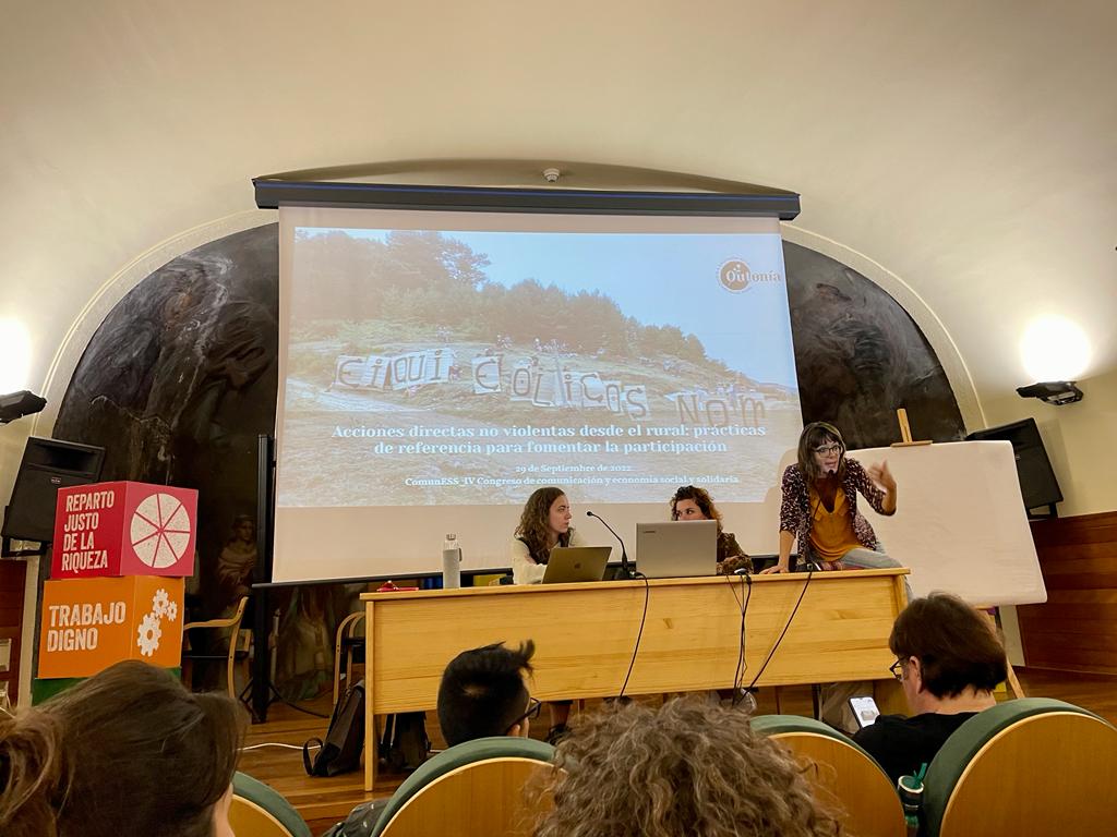 saludmentalafes's tweet photo. 2° día del IV Congreso de Comunicación y Economía Social y Solidaria #ComunESS2022. Arrancan las píldoras formativas con las compas de @Outoniacoop, quienes nos hablan #desdeelrural.👏🏽💚
@Reas_Red @redAnagos https://t.co/kesm3h3C99