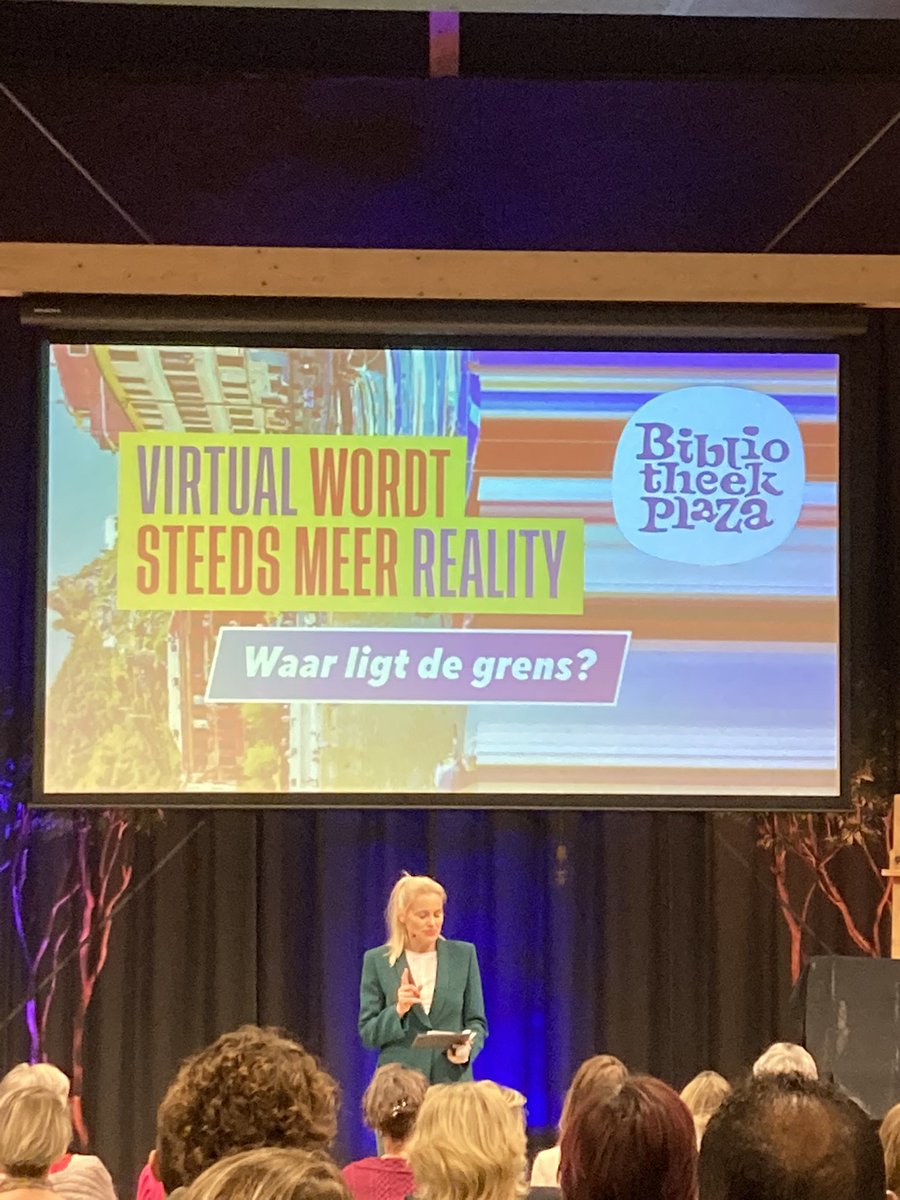 jokekas's tweet photo. De sector is bij elkaar in Vijfhuizen Expo Haarlemmermeer. Op pad met collega’s innovatie #bibliotheek #bibliotheekkplaza https://t.co/NWg0NY56IQ