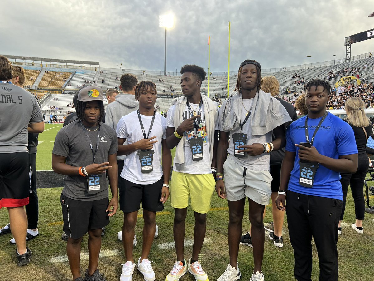 gonzalezrhs's tweet photo. UCF! Let’s go! @RaiderAthletes https://t.co/D5mrBVXFNm