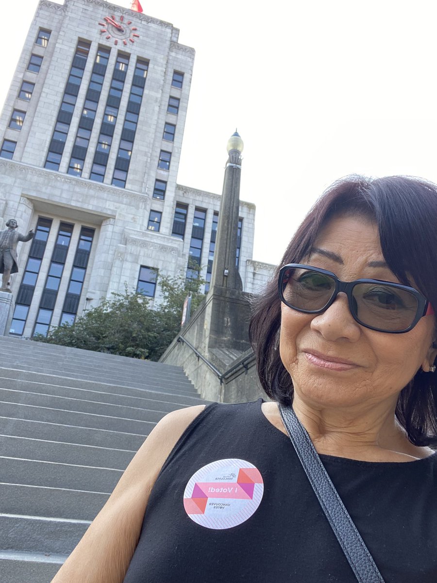 SusanThom8's tweet photo. In the latest Leger poll today, it indicated that about 40 percent of voters are still undecided! Join me and vote for Colleen Hardwick and TEAM!! Your vote will help shape the future of our beautiful city!! #vanpol #vancouver https://t.co/E6KPndhUBx