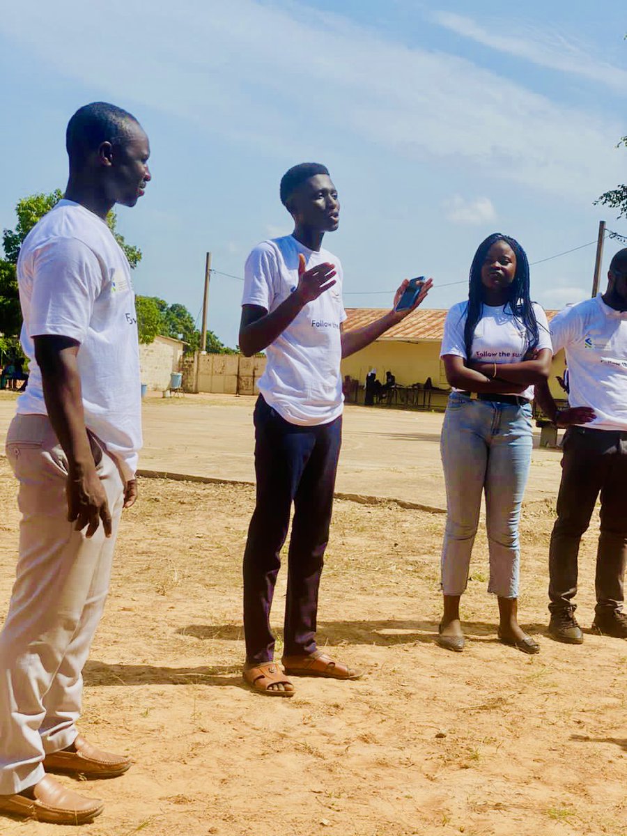 It was a great pleasure to be at my former school to raise awareness and get students to experience some marine science practicals. Thanks to Standard Chartered Bank Gambia for funding this program and the entire Gambia Ocean Heroes team.
#BePartOfTheSolution_NotThePollution