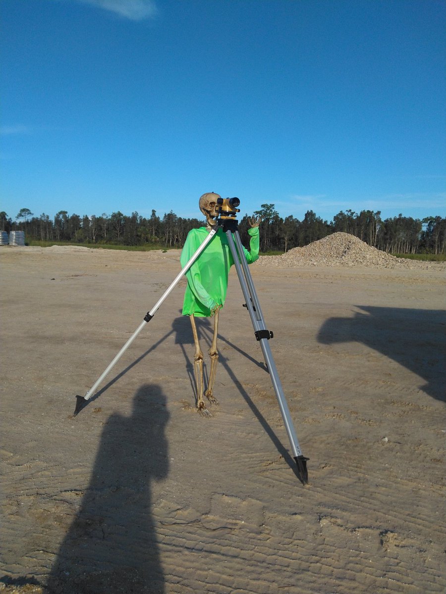 61chop's tweet photo. #LandSurveyor https://t.co/CUGrcKRmGF