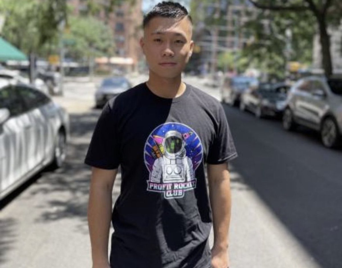 ProfitRocketc's tweet photo. Happy Birthday Professor @nintendo_hui 🔥🚀🚀🚀 https://t.co/KYRLrGRbbf