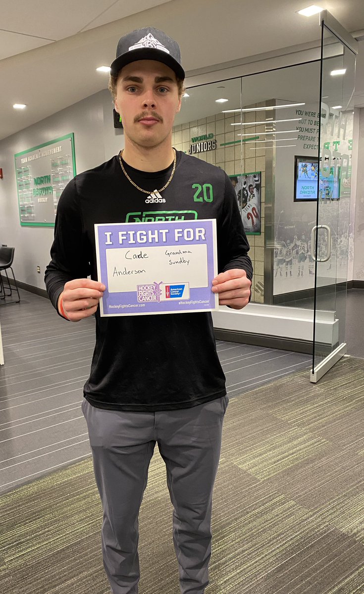 UNDmhockey's tweet image. This is why we fight. 

#UNDproud | #HockeyFightsCancer