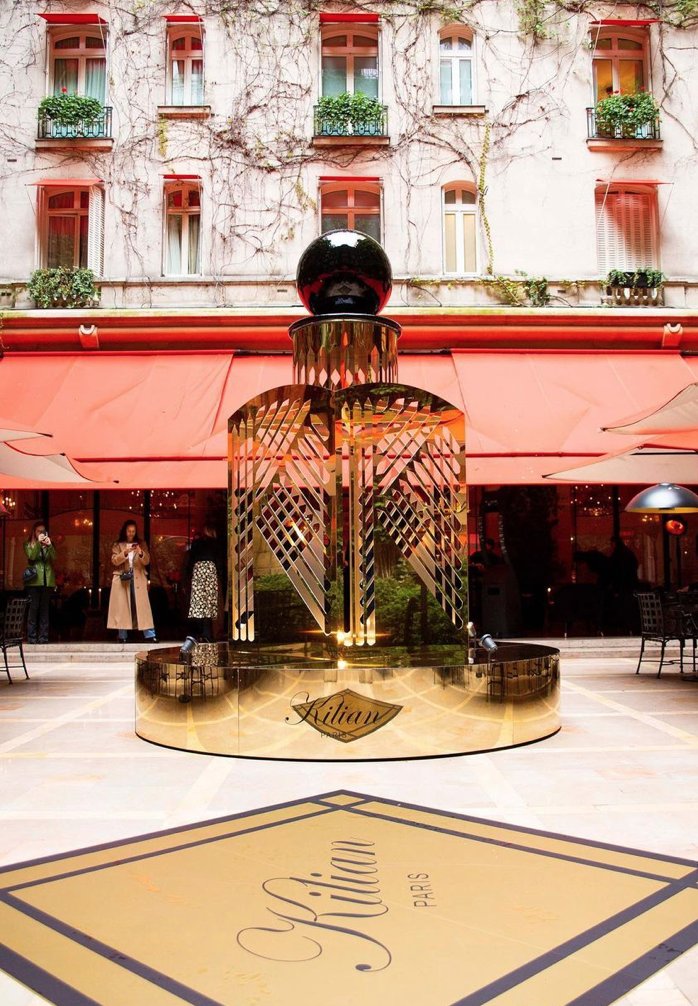 KCDworldwide's tweet photo. To celebrate its 15th anniversary, Kilian Paris took over Avenue Montagne and opened a pop-up in the iconic Hôtel Plaza Athénee in Paris. The pop-up invited you to discover the Kilian history, special olfactive experiences, fragrances, and products during Paris Fashion Week. https://t.co/tvrHJvTxpO